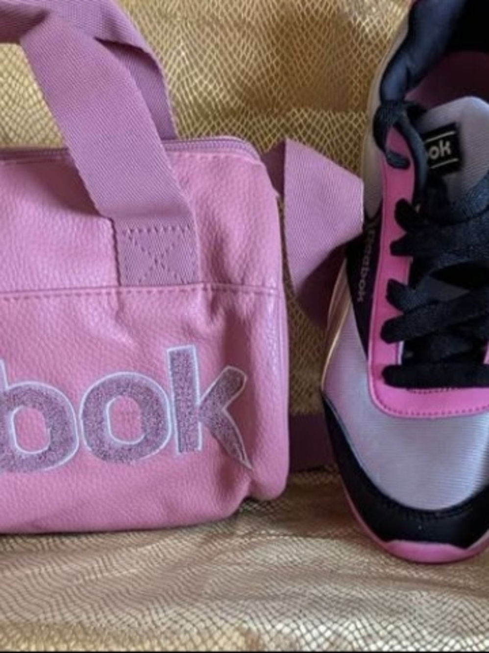 Reebok Set - Picture 2 of 11